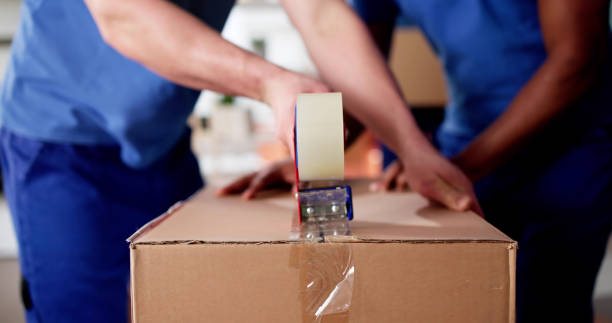 Sealing a customer order for delivery